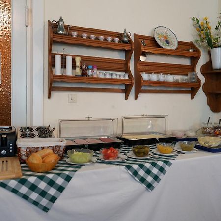 Hotel Pension Xantener Eck Berlin Dış mekan fotoğraf