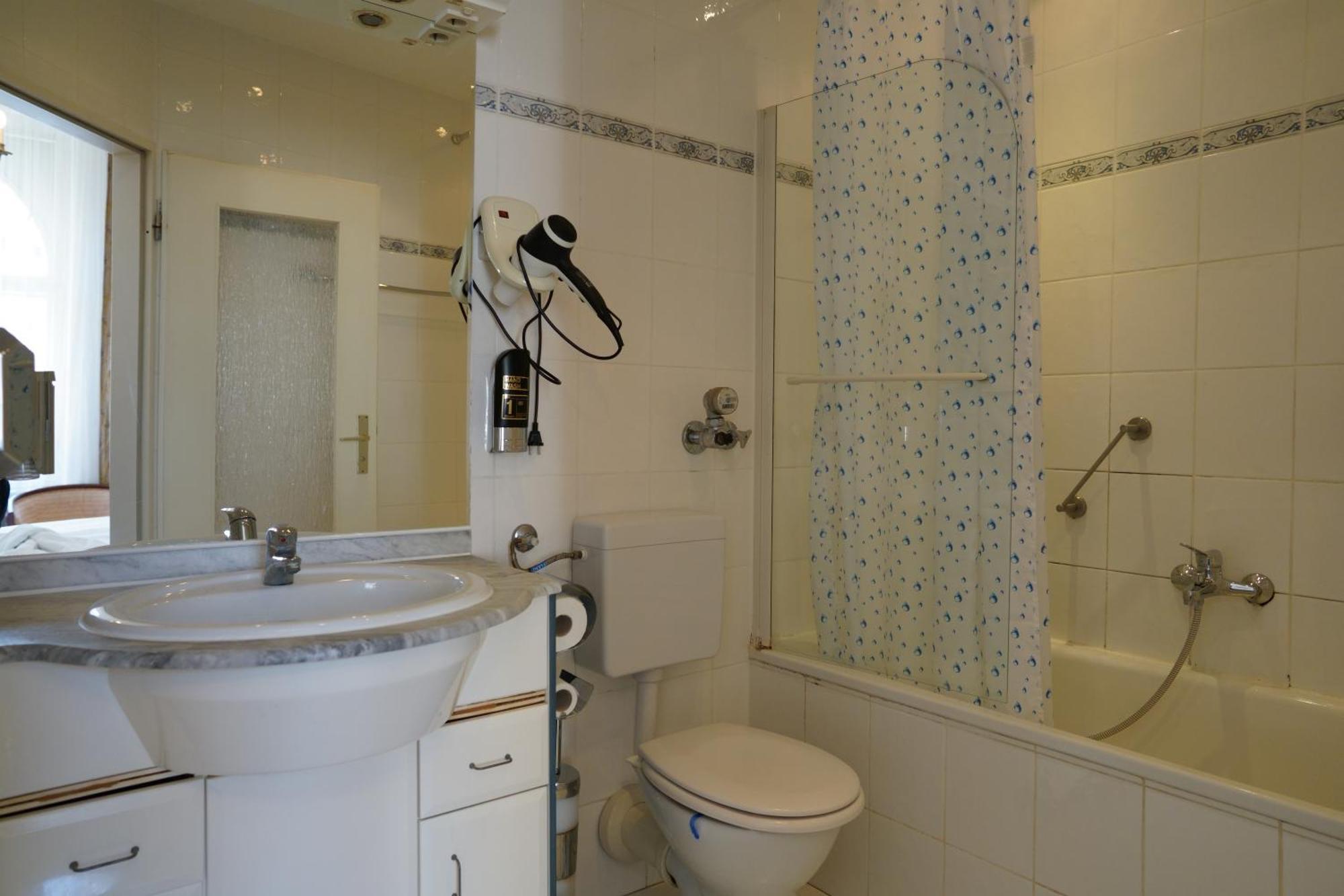 Hotel Pension Xantener Eck Berlin Dış mekan fotoğraf